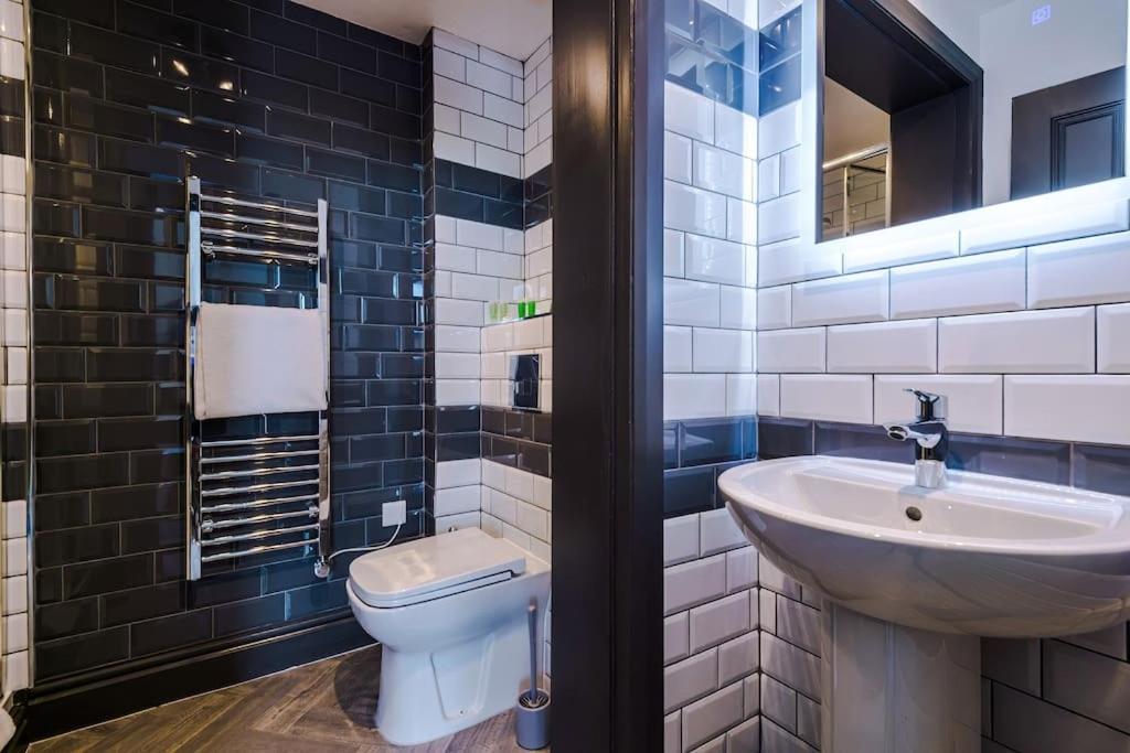 Apartment Supersized In